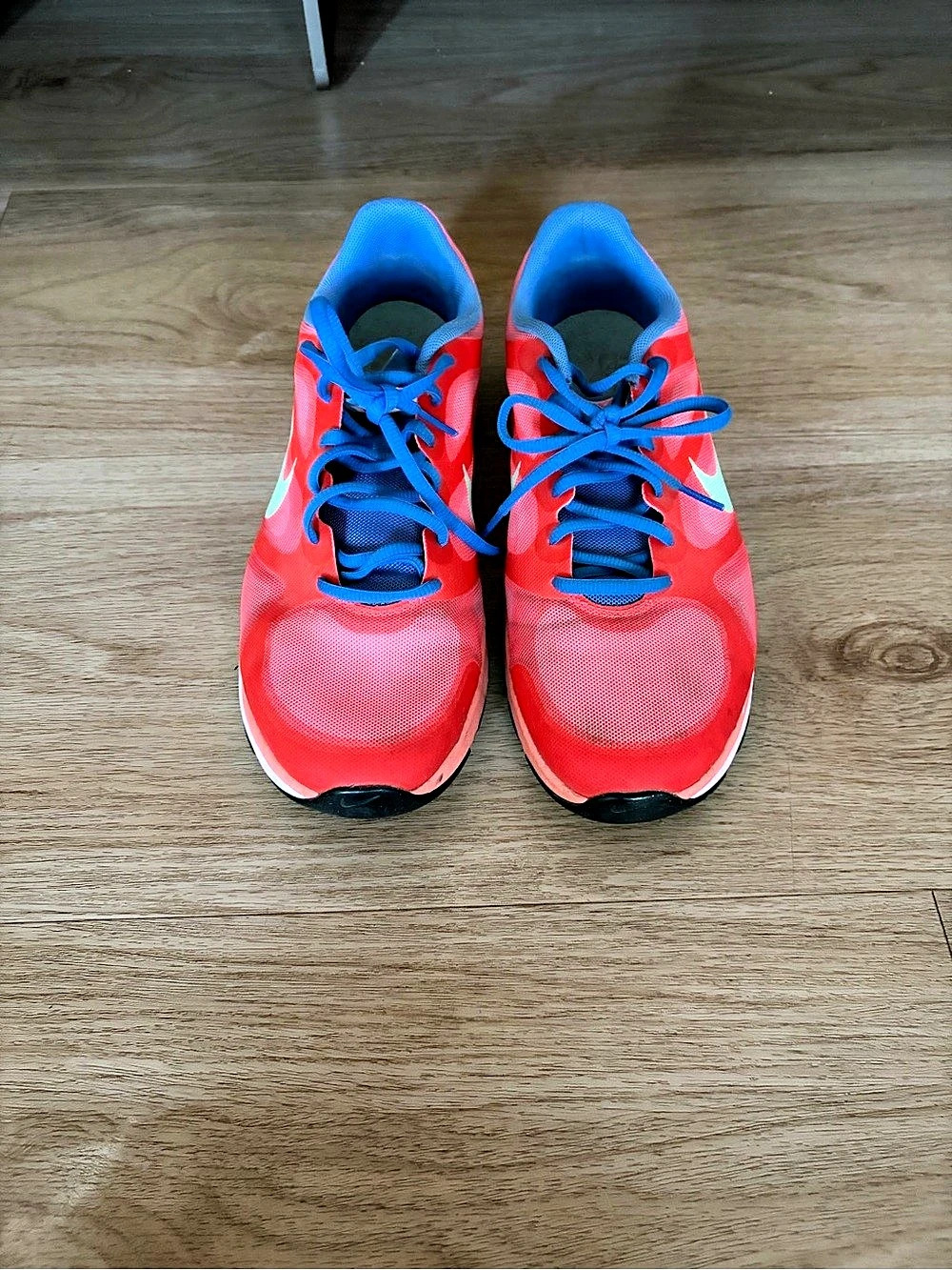 Nike Pink & Blue Athletic Shoes